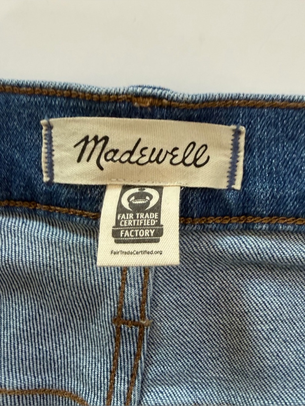 Madewell Jeans Womens 29 Mid Rise Kick Out Crop Stretch Raw Hem - Picture 6 of 12